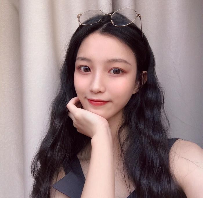 女生“脸型”排行榜：圆脸第一，鹅蛋脸气质出挑，你的上榜了吗