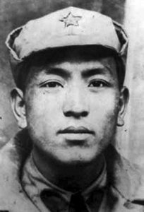 ​耿飚简介（耿飚国防部长）