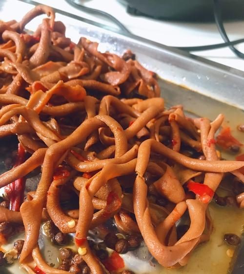 麻辣鸭肠卤多长时间合适