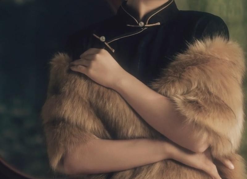 有亲密关系后，女人的这三个行为在男人看来很“掉价”，要戒掉