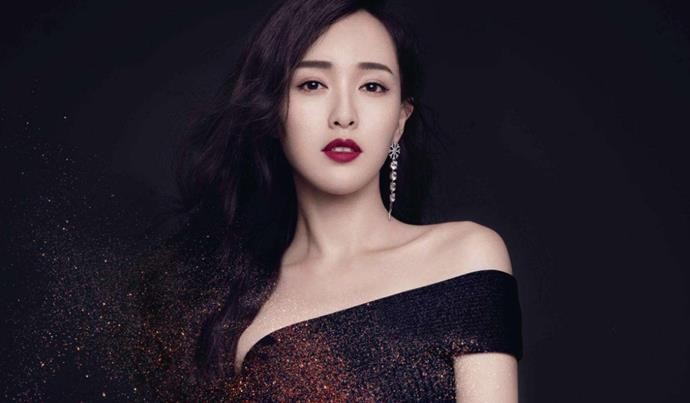 唐嫣腿长多少厘米 官方身高是172厘米腿的功劳最大