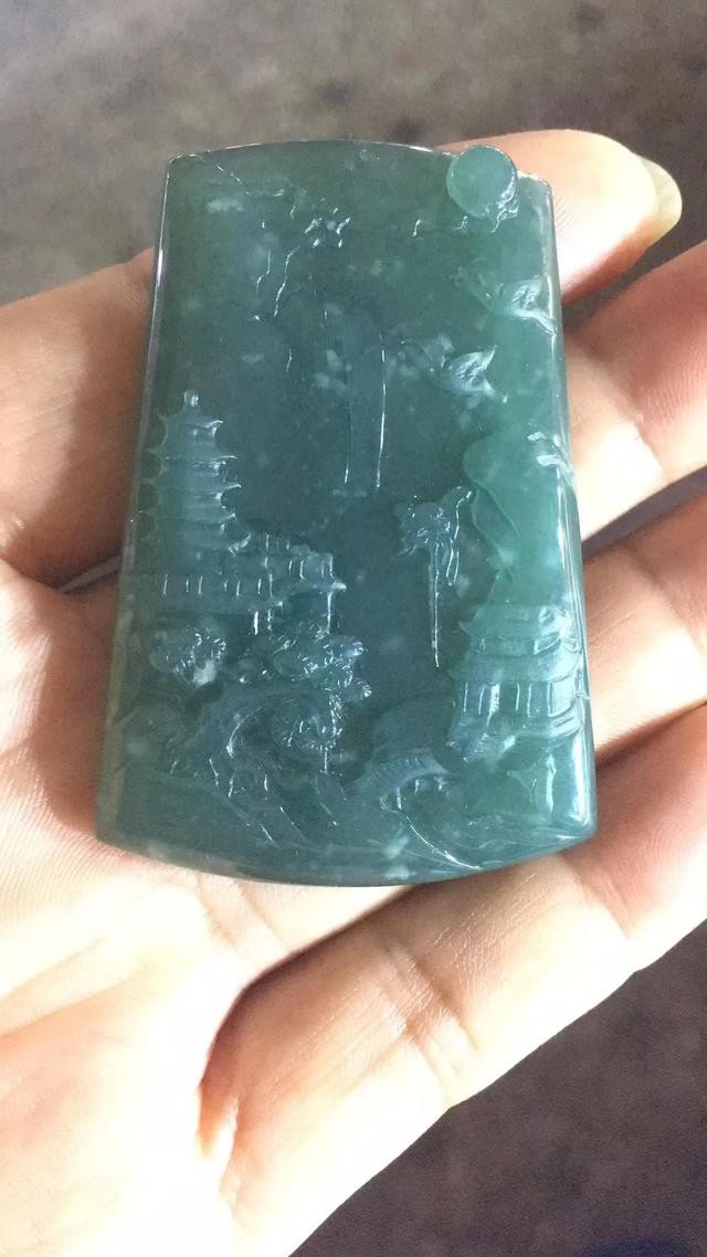 翡翠什么是危料?（为什么很多人认为危料不是翡翠）(4)