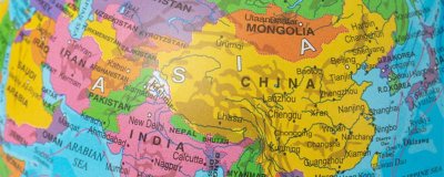 ​南美洲地形特点 南美洲地形特点西部山地,东部什么与什么相间分布