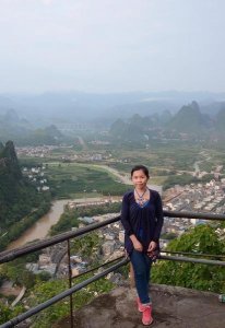 ​女生素颜和化妆后的差别到底有多大?(女生化妆和素颜的差距有多大)