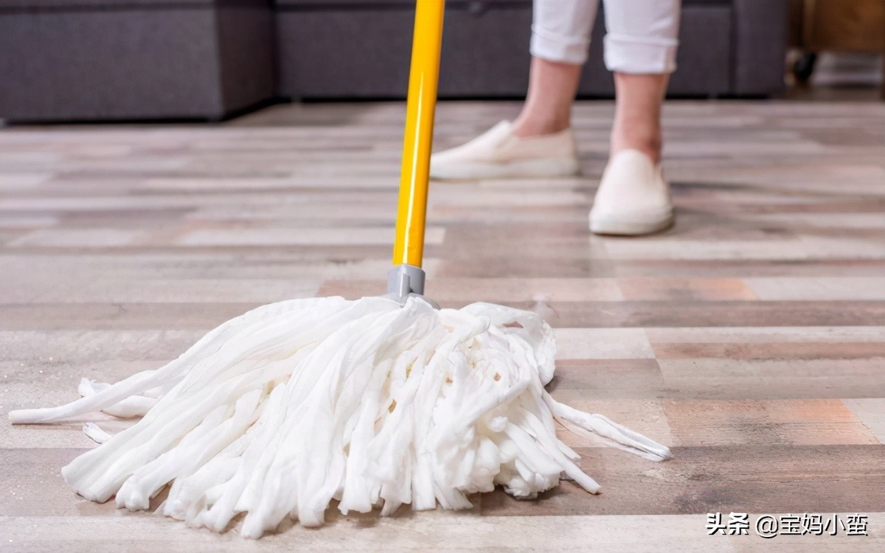 白醋加洗洁精的功效是什么(白醋加洗洁精的妙用)