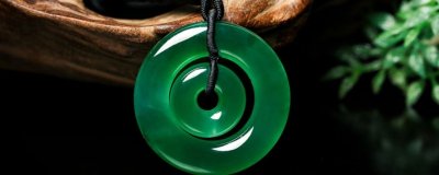 ​鉴定翡翠真假小妙招-紫光灯鉴定翡翠真假小妙招