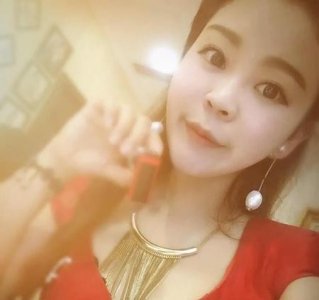 ​眼影飞粉是刷子的问题吗