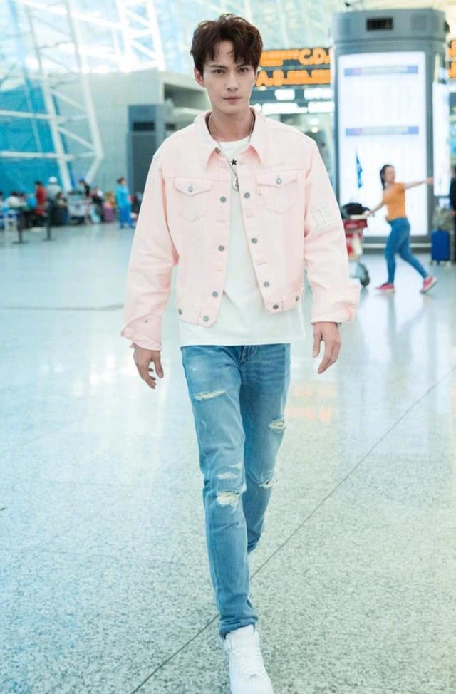 33岁徐正曦成“瘦精”?