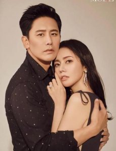 ​秋瓷炫现在(于小光和秋瓷是否离婚)