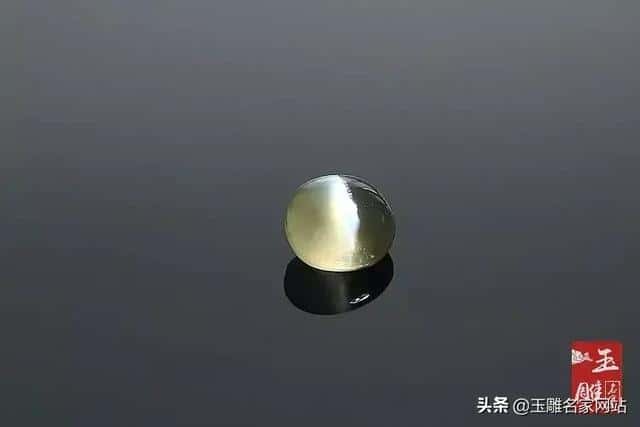 真假猫眼石的区别（假的猫眼石是什么做的）