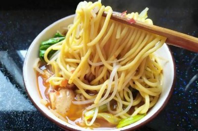 ​碱水面和普通面条的区别 碱水面是什么面