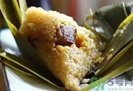 小孩吃粽子好吗?小孩吃粽子会上火吗 小孩吃粽子好吗?小孩吃粽子会上火吗