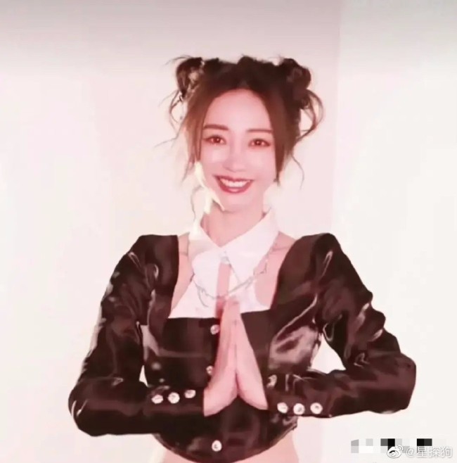 状态真好!42岁柳岩跳世界杯主题曲舞蹈