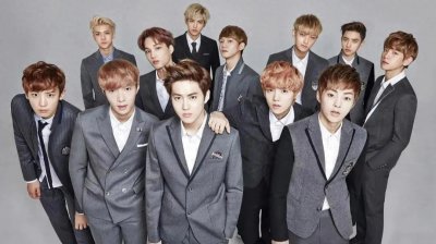 ​张艺兴与EXO的不解之缘：穿越维度的联络之谜！