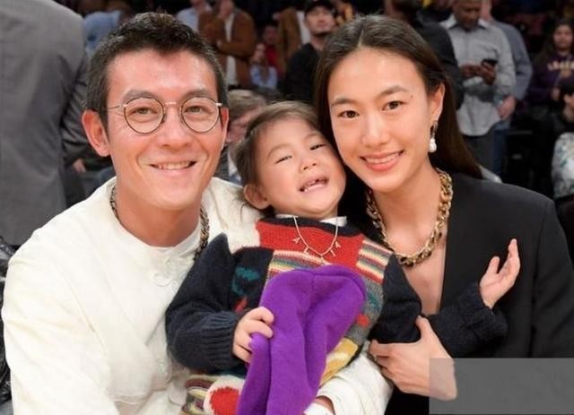 陈冠希艳门事件女主角（和陈冠希拍照女星坐牢离婚)