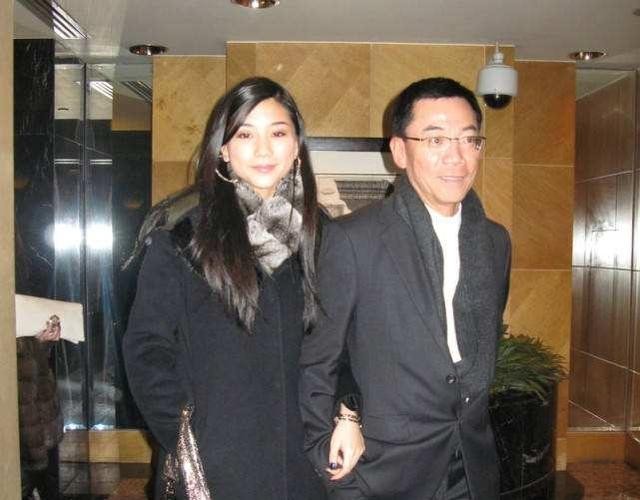 陈冠希艳门事件女主角（和陈冠希拍照女星坐牢离婚)