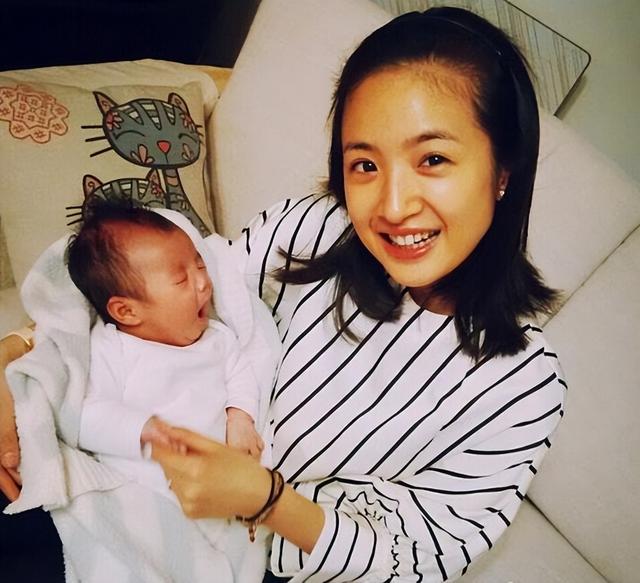 林依晨宣布订婚男方身价过亿（豪门梦碎林依晨）(44)