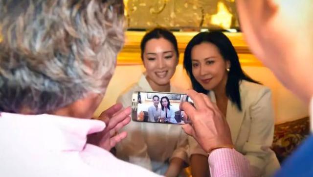 巩俐凭什么能刚金马奖?