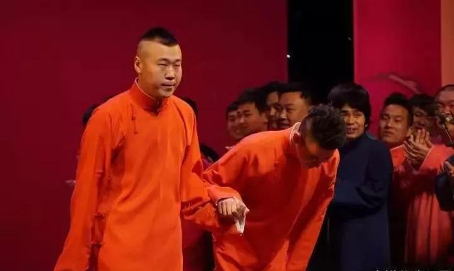 张云雷被diss?相声演员能得到偶像的待遇,就得受得起贵圈的群嘲