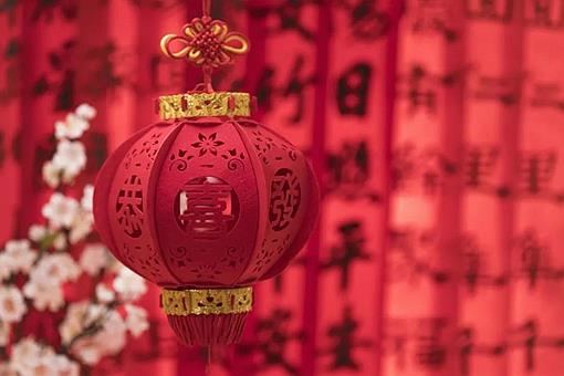 压岁钱的来历故事50字