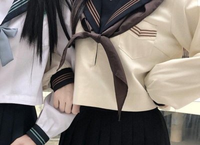 ​深夜敲下的情感短文，让人心疼到底