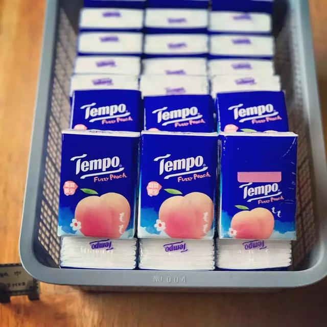 香港十大著名特产(最正宗的香港特产是这包餐巾纸)(9)