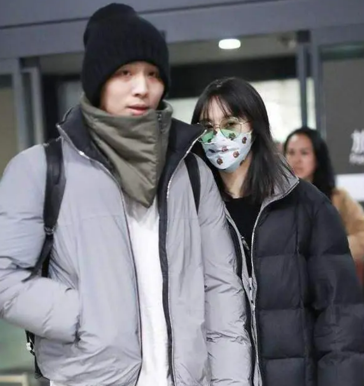 郑爽ins(郑爽外网疯狂“输出”) 郑爽ins(郑爽外网疯狂“输出”)