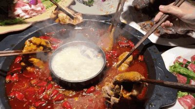 ​火锅店的7种涮菜，很多人爱吃，聪明人却从不点，高价低质没营养