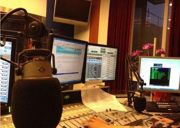 华少秦利鸽爱巢:家格高调,有专属衣橱,是地地道道