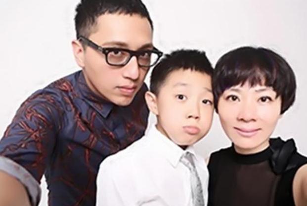 华少秦利鸽爱巢:家格高调,有专属衣橱,是地地道道