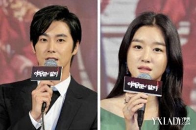 ​金在中郑允浩承认恋情引网友热议 据爆料郑允浩曾是同性恋