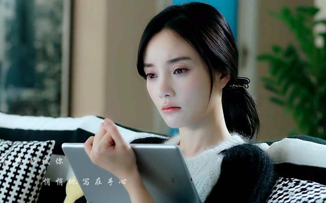 李小璐复出的原因（复出不得力的李小璐创个人品牌）(6)