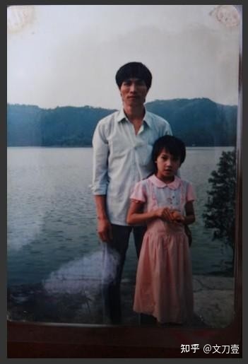 林丹谢杏芳离婚_鲁豫有约林丹谢杏芳_林丹谢杏芳离婚了吗