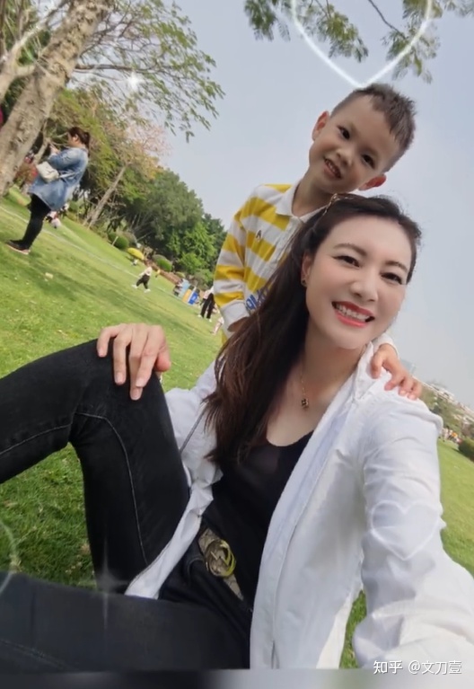 林丹谢杏芳离婚了吗_鲁豫有约林丹谢杏芳_林丹谢杏芳离婚