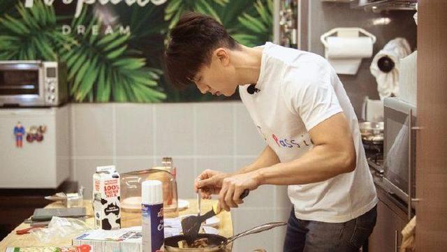 吴尊颜值巅峰之处(他的事可不止撒谎那么简单)(12)