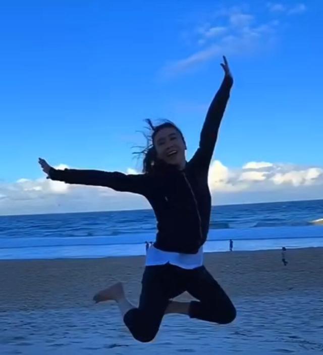 黎姿现状盘点(晒女儿为她准备的惊喜)(2)