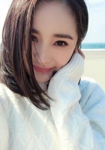 ​魅力女人的10个特征，满足三个就不简单，看看你拥有几个