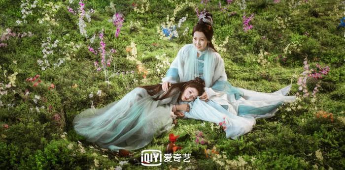 《新白娘子传奇》两代许仙小青同台,鞠婧祎“白蛇腰”曝光