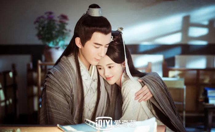 《新白娘子传奇》两代许仙小青同台,鞠婧祎“白蛇腰”曝光