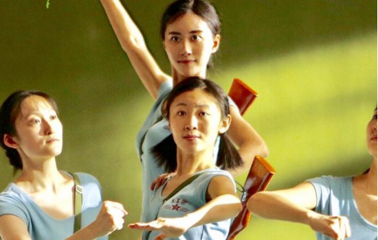 《芳华》被禁的真正原因 (《芳华》国庆突然撤档怎么回事)(3)_