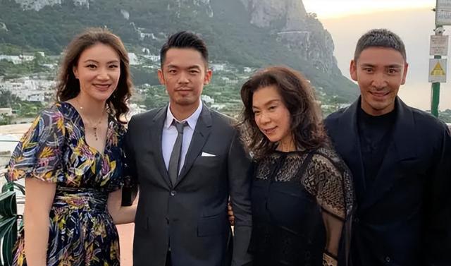 谢杏芳为什么愿意原谅林丹（谢杏芳当初选择原谅林丹）(25)