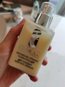 ​倩碧黄油有油无油区别 倩碧黄油怎么辨别真伪