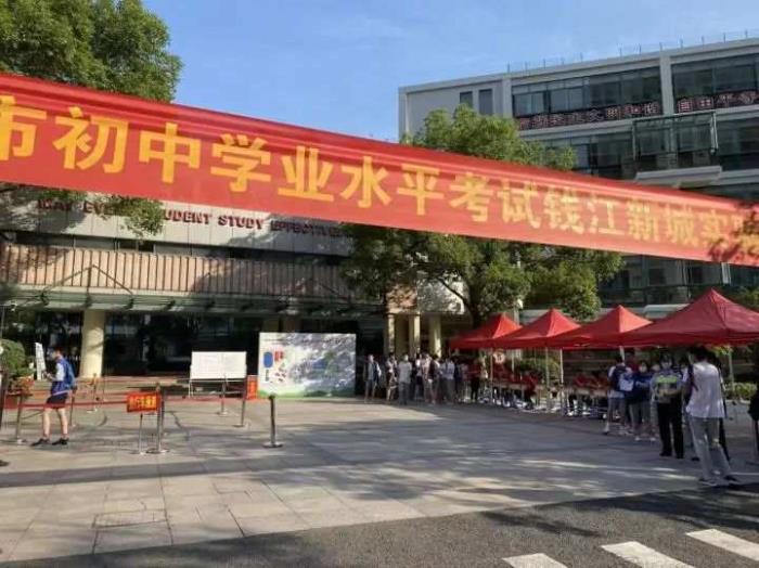 采访作文(杭州中考作文与采访有关)