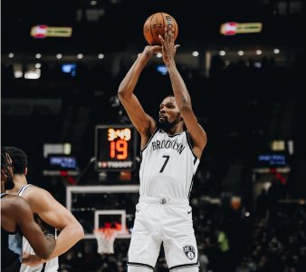 ​34岁49天！杜兰特是第六年轻的26000分先生，前五是谁和几岁