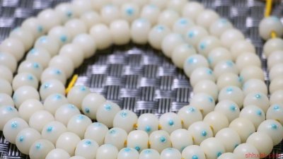 ​白玉菩提不能乱戴 戴白玉菩提有什么讲究