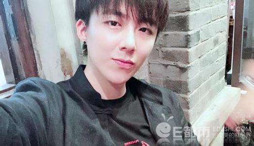 摩登兄弟宁哥刘宇宁残疾吗?宁哥结过婚吗几次结婚照前妻怎么回事