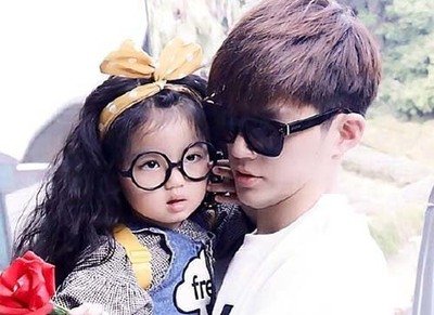 阿拉蕾亲生父母是谁?阿拉蕾凄惨身世家庭背景大曝光