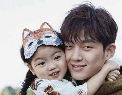 阿拉蕾亲生父母是谁?阿拉蕾凄惨身世家庭背景大曝光