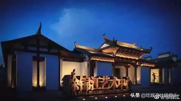 电视剧觉醒年代的那些可爱表情包 演得了反派做得了表情包(62)