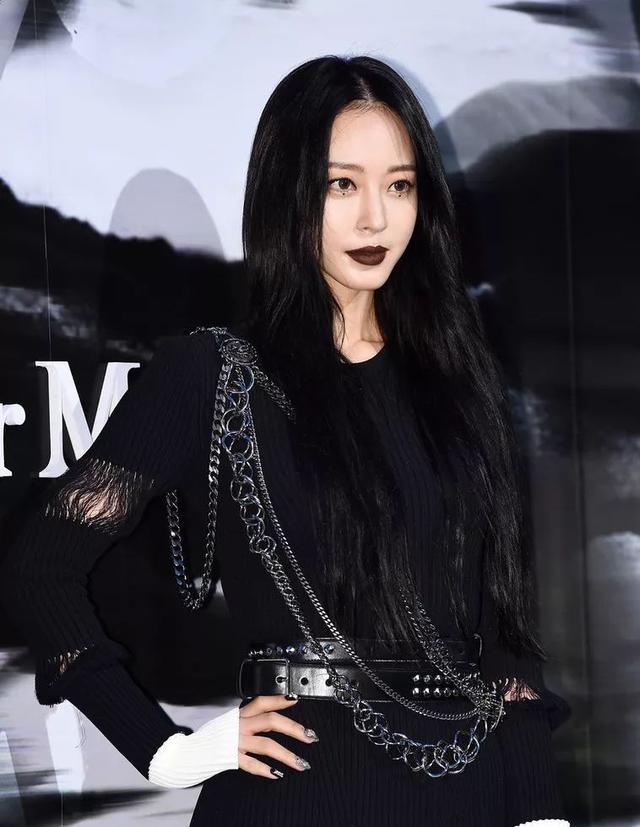 换脸电视剧豆瓣（每部戏都换脸把40岁活成了18）(13)